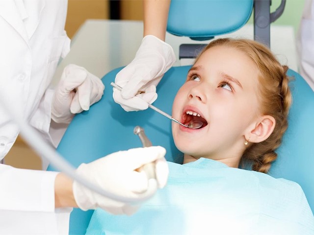 ¿Por qué es importante cuidar la dentadura desde una edad temprana?